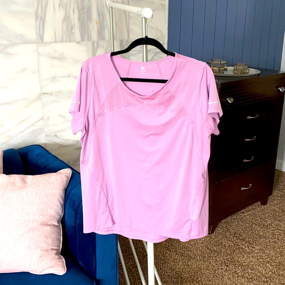 Champion short sleeved work out shirt